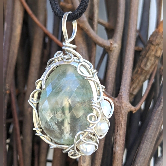 Hand Crafted 925 Sterling Silver Pendant Necklace Faceted Green Fluorite Gem - Picture 13 of 16